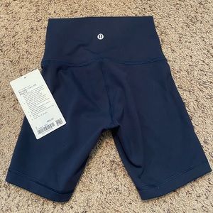 Lululemon Wunder Under biker shorts
